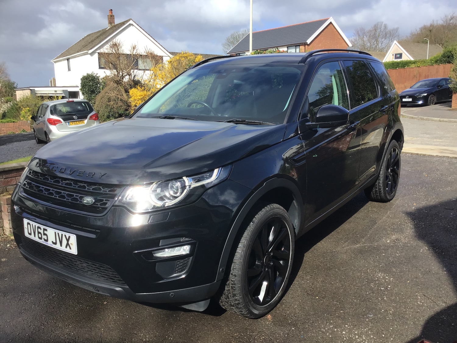 Used Land Rover Discovery Sport 2015 for sale - 78064492: Photo 2