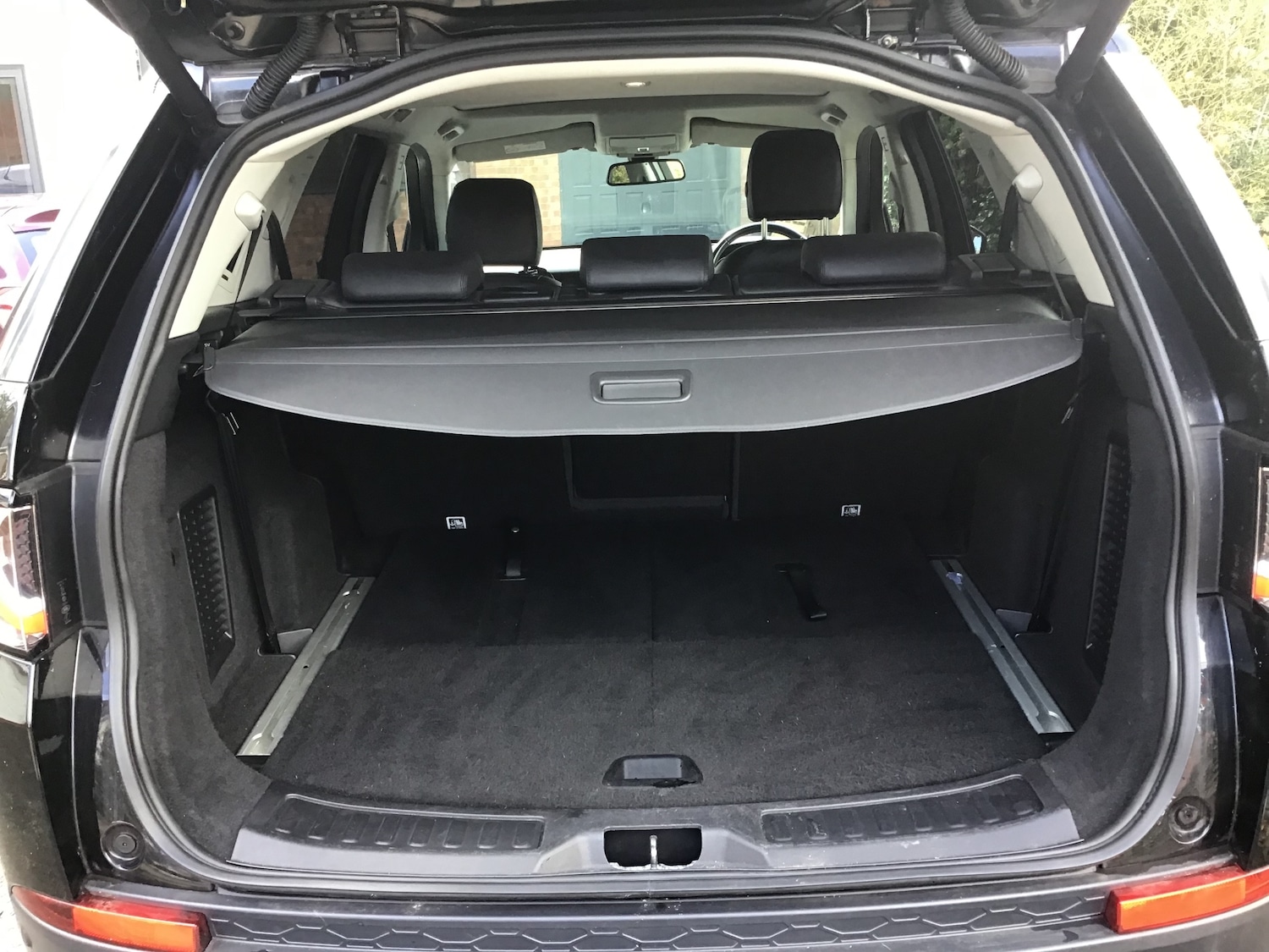 Used Land Rover Discovery Sport 2015 for sale - 78064492: Photo 4