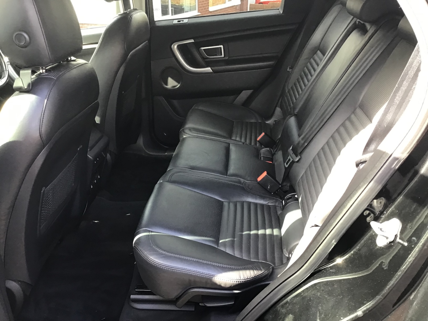 Used Land Rover Discovery Sport 2015 for sale - 78064492: Photo 6