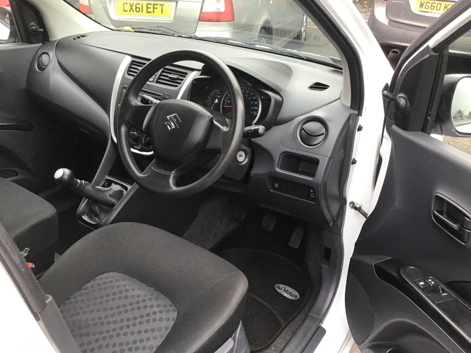 Used Suzuki Celerio 2015 for sale - 77323917: Photo 5