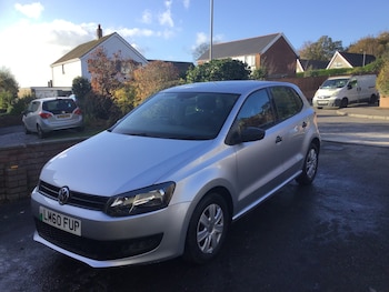 Used Volkswagen Polo 2010 for sale - 76404475: Photo