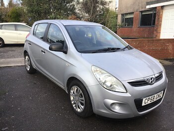 Used Hyundai i20 2009 for sale - 77023731: Photo