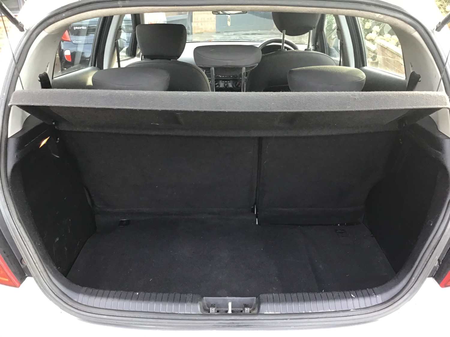 Used Hyundai i20 2009 for sale - 77023731: Photo 9