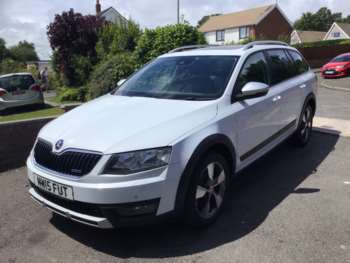 2015 (15) - 2.0 TDI CR 184 Scout 4x4 5dr DSG