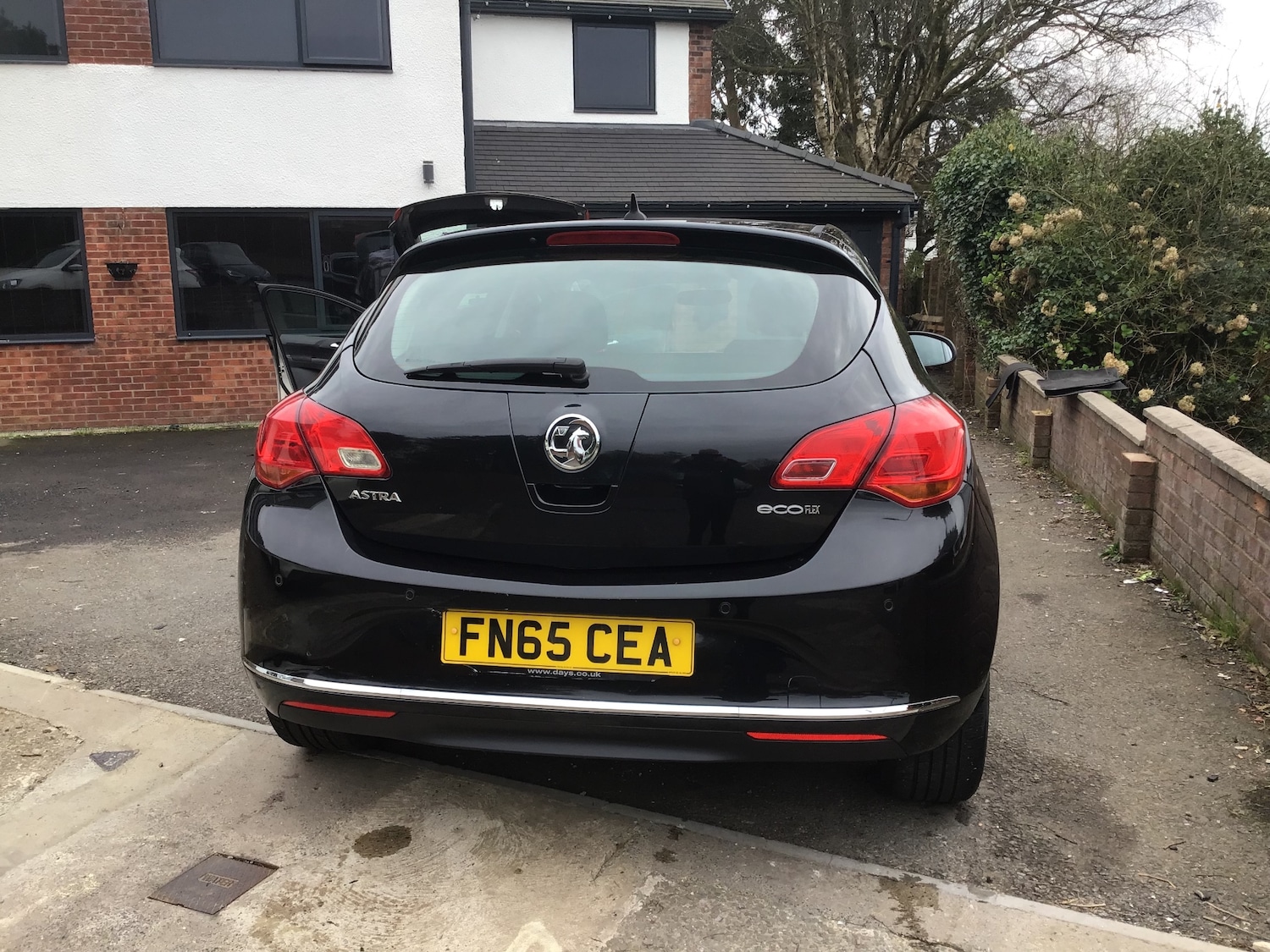 Used Vauxhall Astra 2015 for sale - 77984065: Photo 3