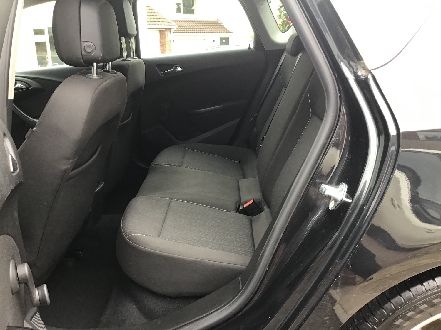 Used Vauxhall Astra 2015 for sale - 77984065: Photo 5