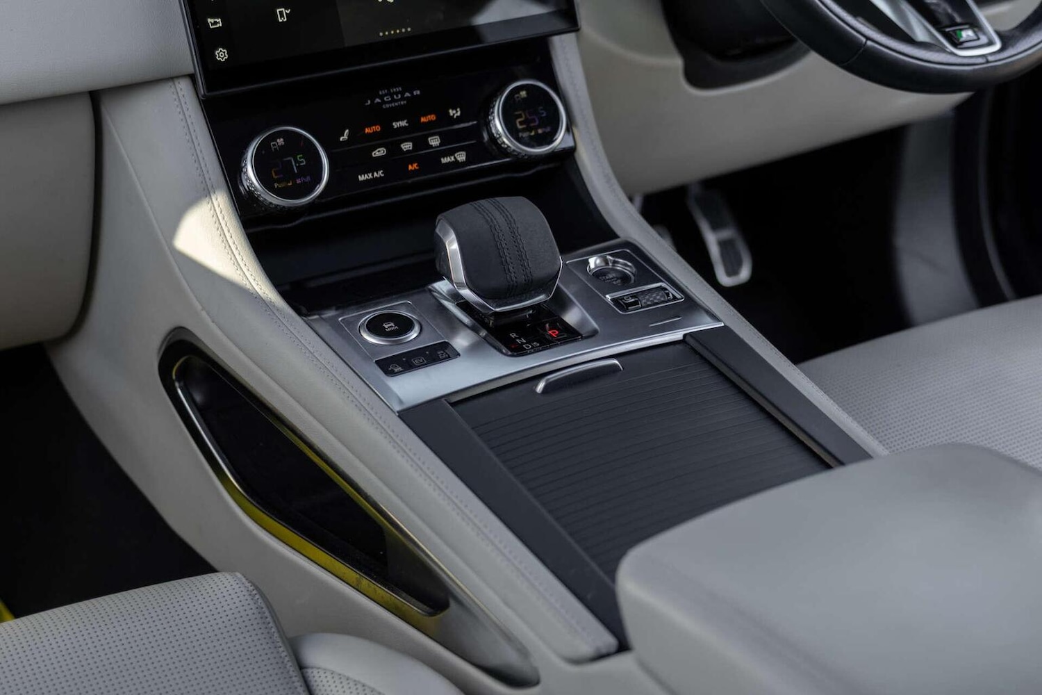 Used Jaguar F-Pace 2021 for sale - 77945730: Photo 49