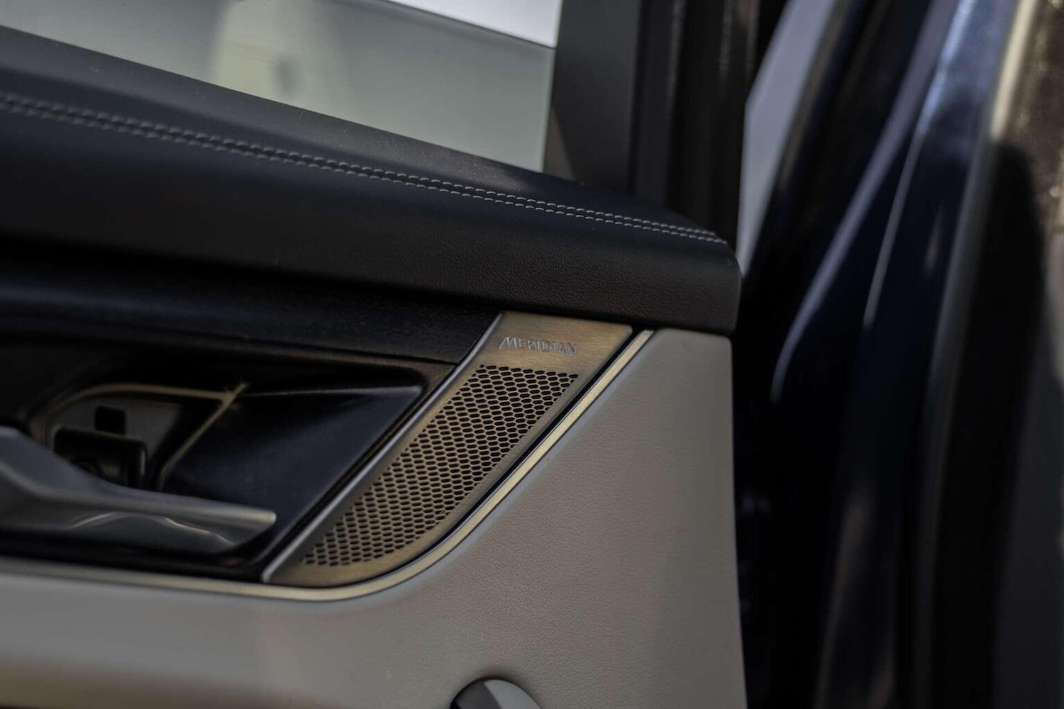 Used Jaguar F-Pace 2021 for sale - 77945730: Photo 8