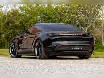 Used Porsche Taycan 2021 for sale - 78345775: Photo