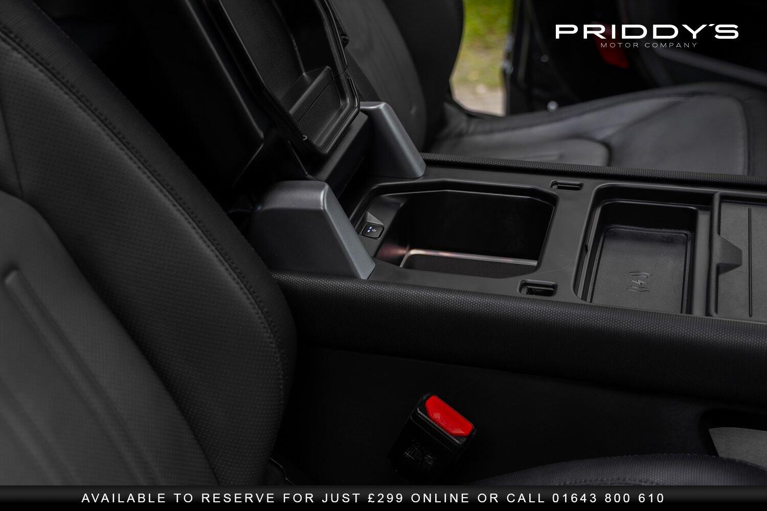 Used Land Rover Defender 2021 for sale - 76198264: Photo 4