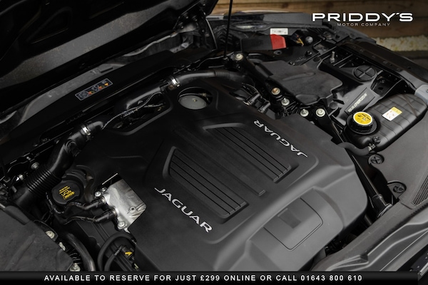 Used Jaguar F-Type 2016 for sale - 76281409: Photo 47