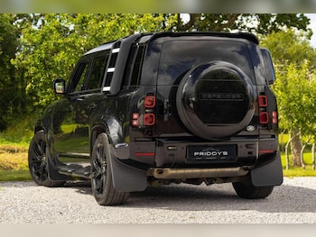 Used Land Rover Defender 110 2022 for sale - 78820774: Photo