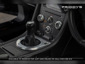 Used Aston Martin Vantage 2011 for sale - 76631549: Photo