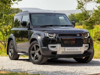Used Land Rover Defender 90 2021 for sale - 79302114: Photo