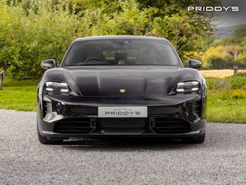 Used Porsche Taycan 2021 for sale - 79819691: Photo