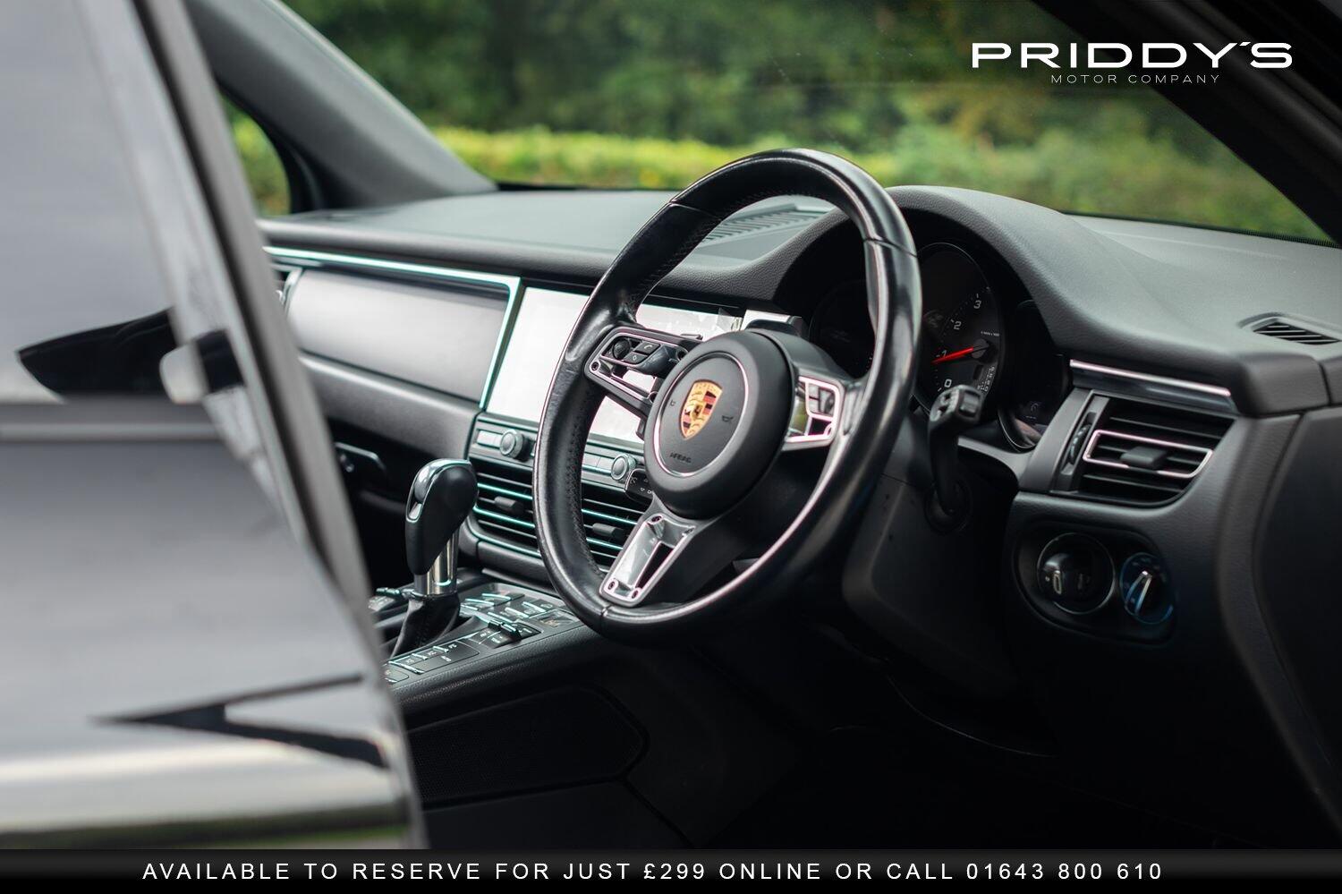 Used Porsche Macan 2021 for sale - 76149333: Photo 17