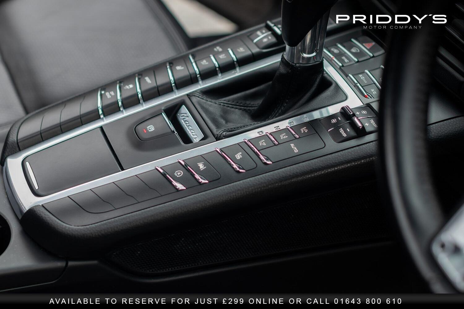 Used Porsche Macan 2021 for sale - 76149333: Photo 22