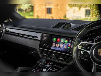 Used Porsche Cayenne 2021 for sale - 78841011: Photo