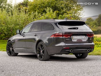 Used Jaguar XF 2019 for sale - 79819637: Photo