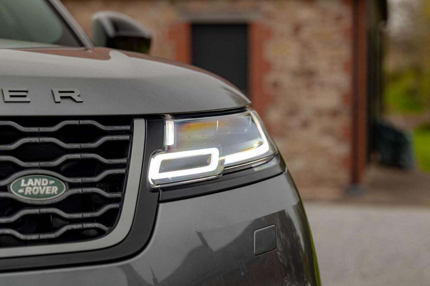 Used Land Rover Range Rover Velar 2018 for sale - 78112161: Photo 37