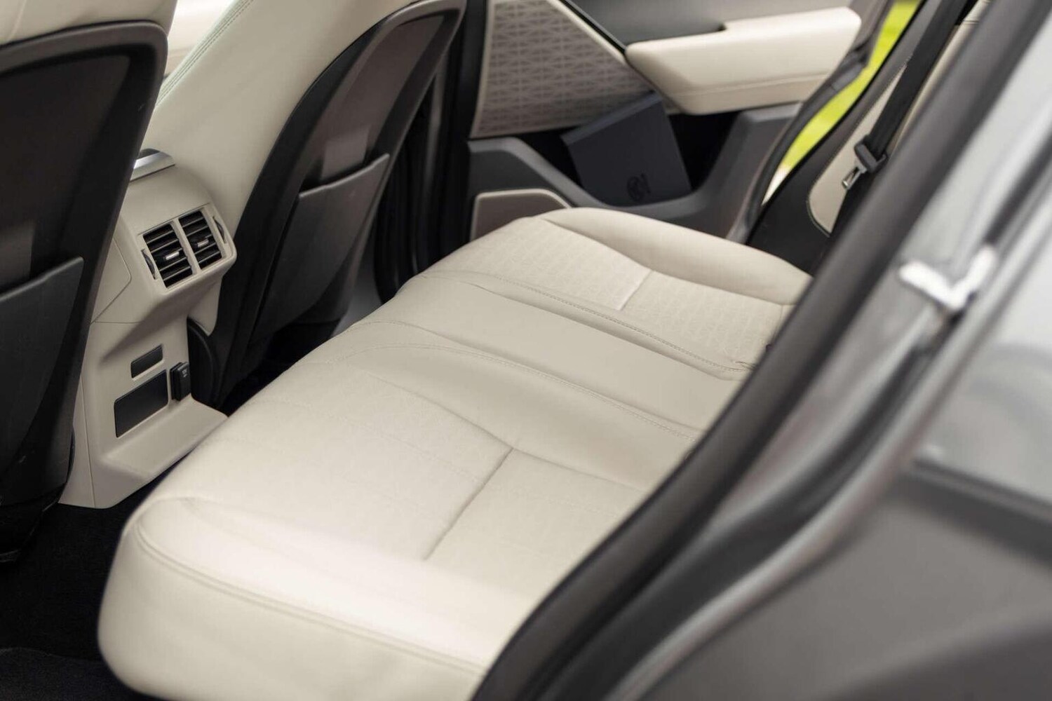 Used Land Rover Range Rover Velar 2018 for sale - 78112161: Photo 40