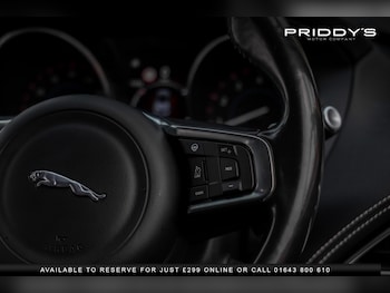 Used Jaguar F-Pace 2017 for sale - 76449368: Photo