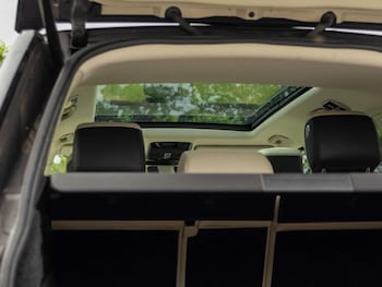 Used Land Rover Range Rover 2018 for sale - 79347115: Photo