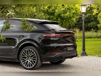 Used Porsche Cayenne 2021 for sale - 79255074: Photo