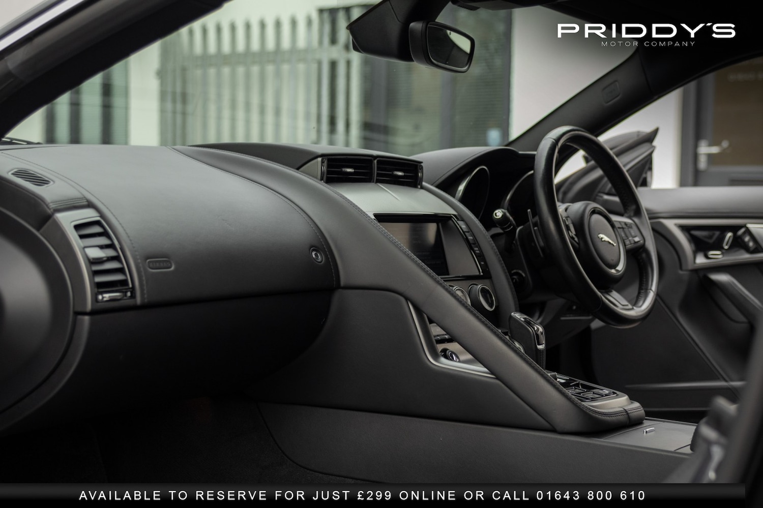 Used Jaguar F-Type 2015 for sale - 77609959: Photo 35