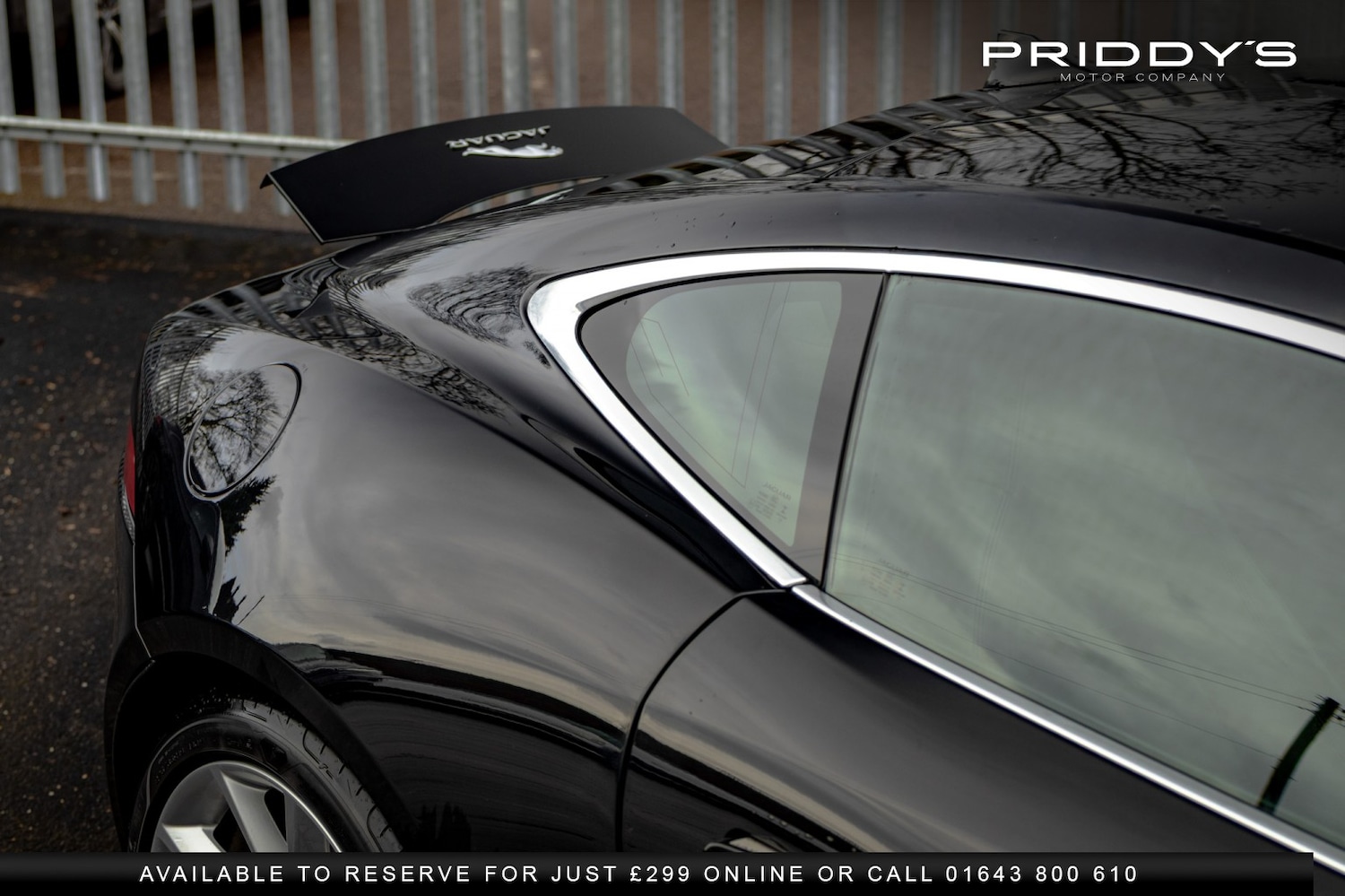 Used Jaguar F-Type 2015 for sale - 77609959: Photo 40