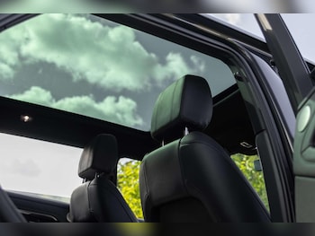 Used Land Rover Range Rover Evoque 2020 for sale - 78852592: Photo