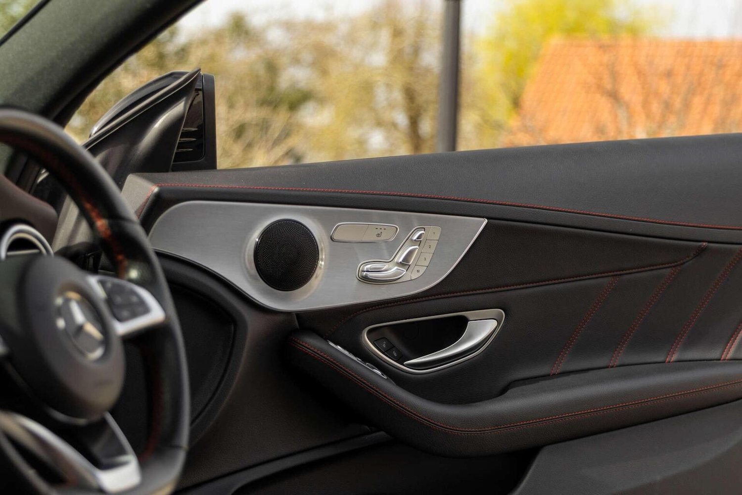 Used Mercedes-Benz C Class 2017 for sale - 78045540: Photo 3