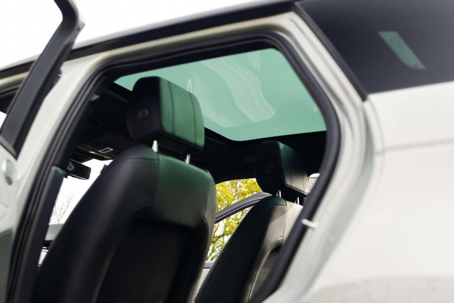 Used Land Rover Range Rover Evoque 2019 for sale - 78201891: Photo 3