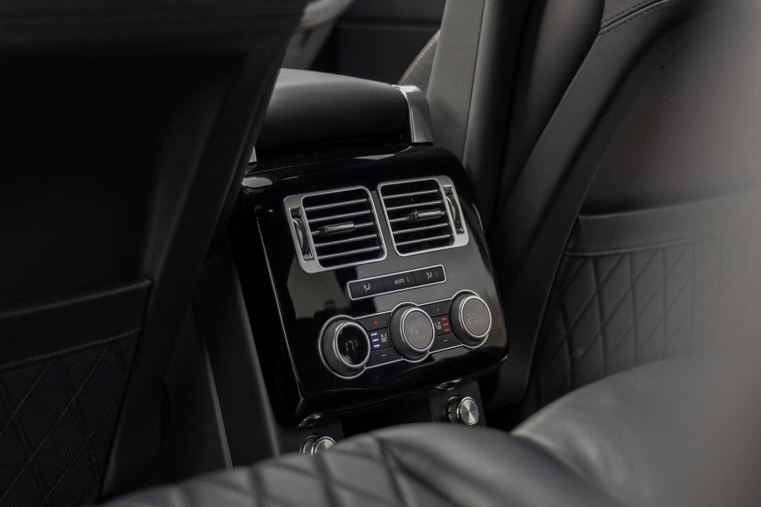 Used Land Rover Range Rover 2018 for sale - 78077847: Photo 32