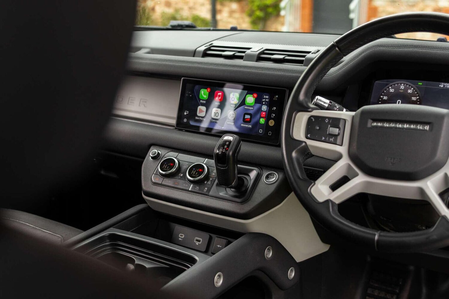 Used Land Rover Defender 110 2021 for sale - 78201886: Photo 16