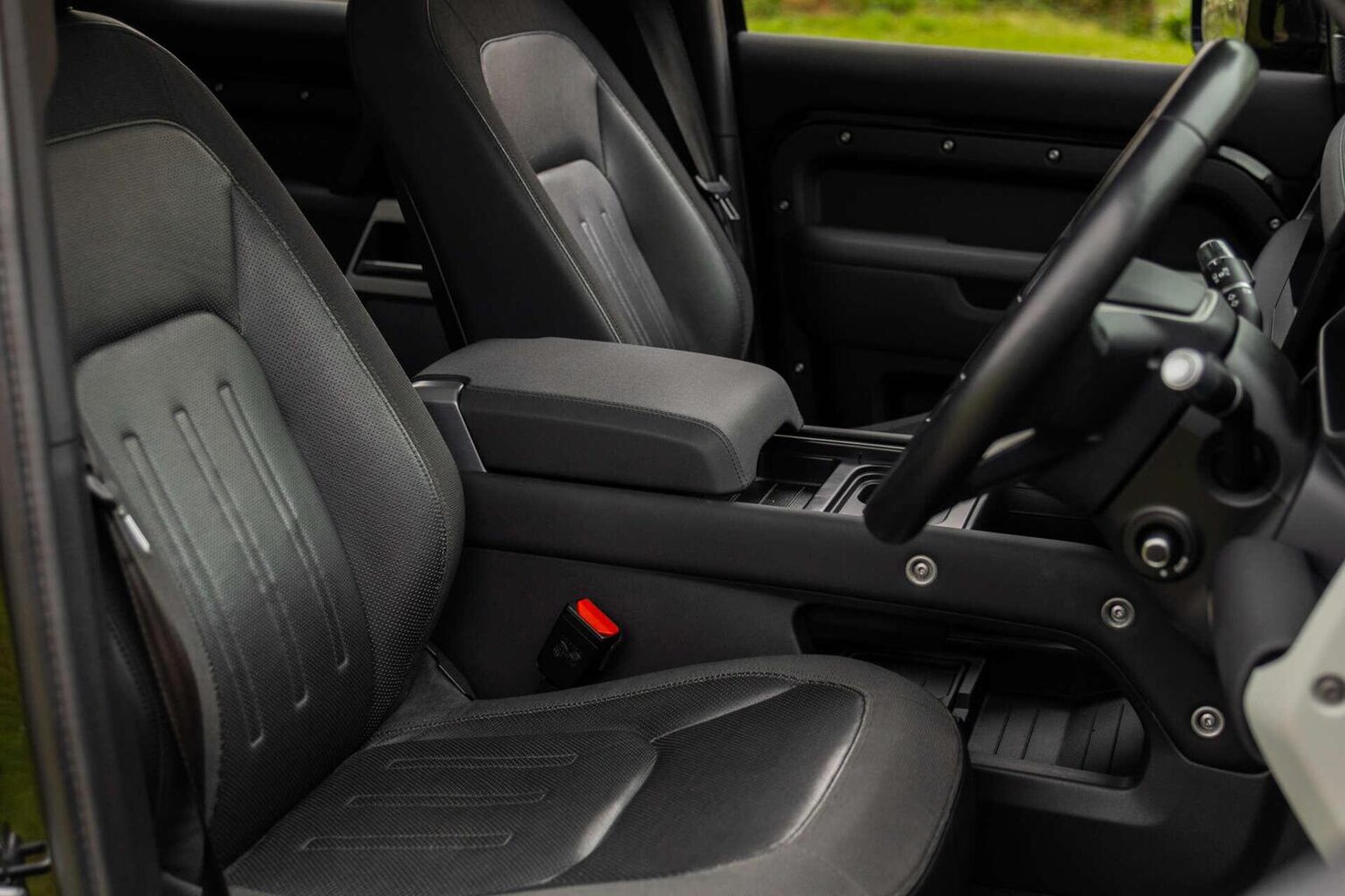 Used Land Rover Defender 110 2021 for sale - 78201886: Photo 19