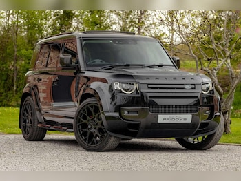 Used Land Rover Defender 110 2021 for sale - 78201886: Photo