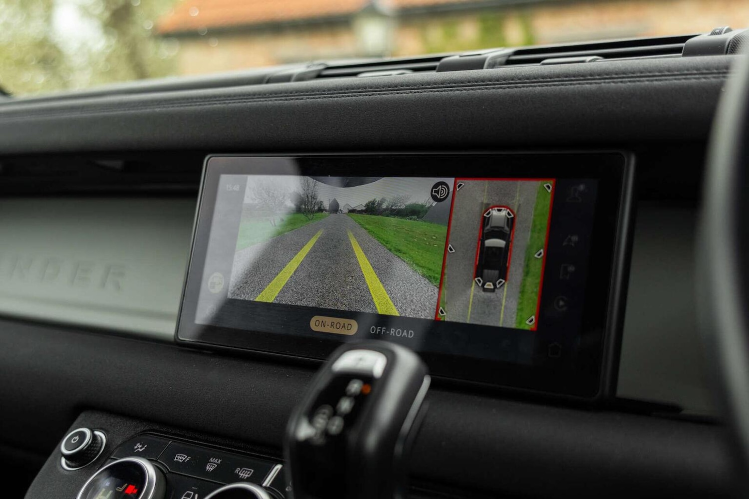 Used Land Rover Defender 110 2021 for sale - 78201886: Photo 25