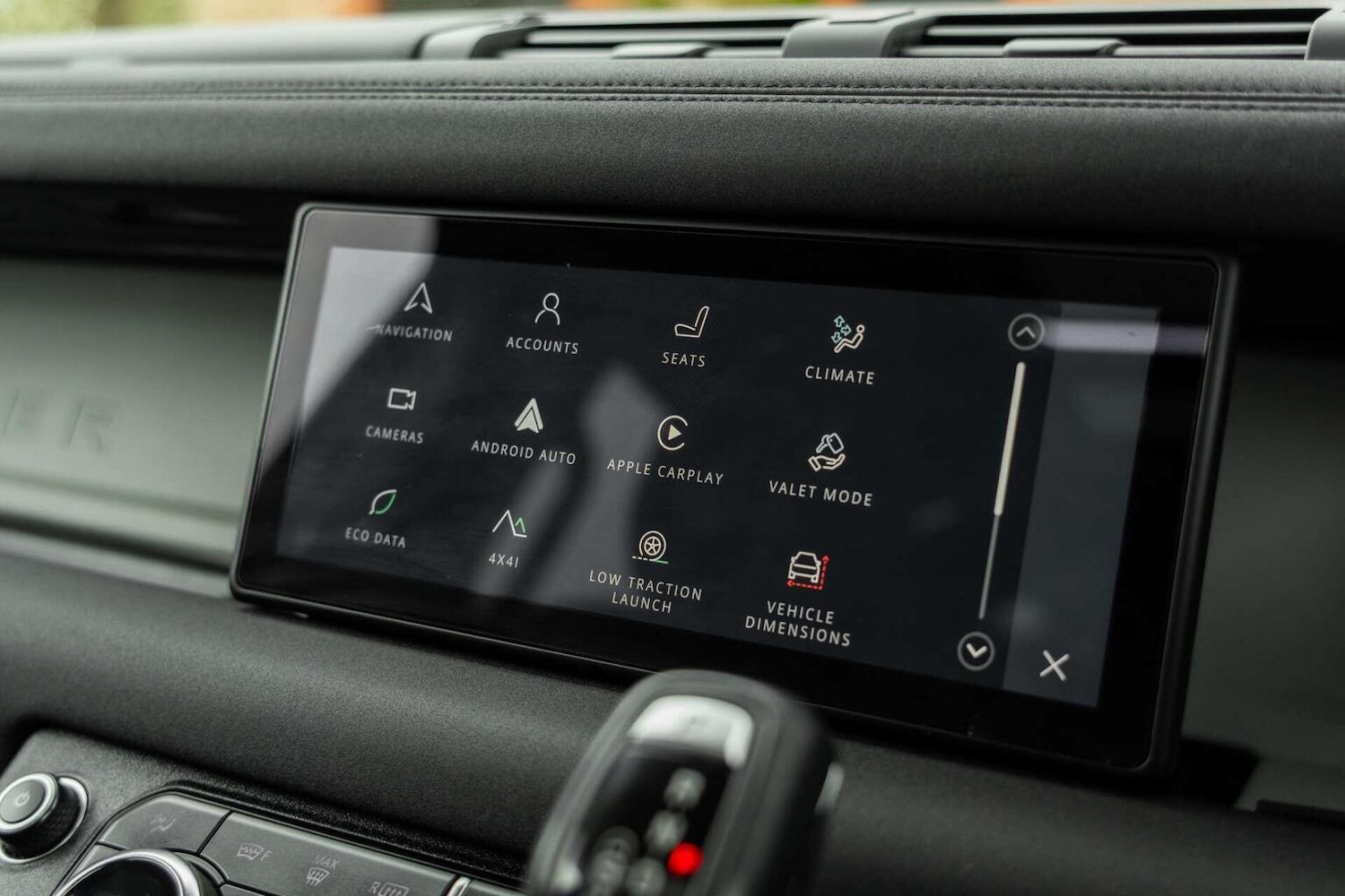 Used Land Rover Defender 110 2021 for sale - 78201886: Photo 32