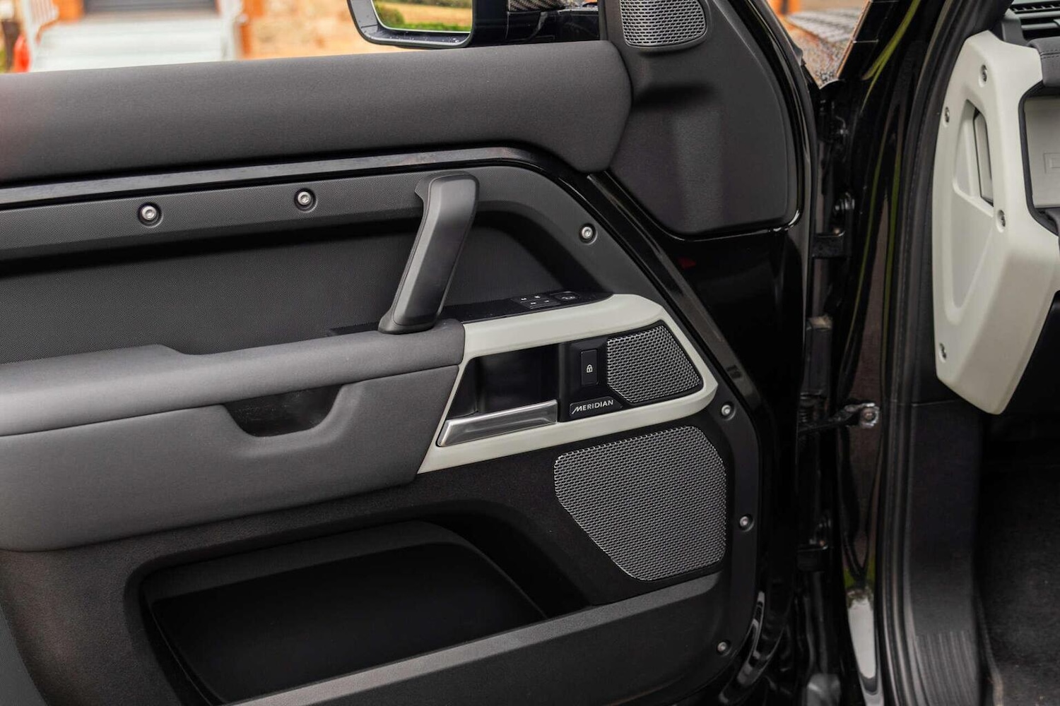 Used Land Rover Defender 110 2021 for sale - 78201886: Photo 47