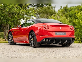 Used Ferrari California 2015 for sale - 78840909: Photo