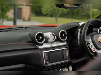 Used Ferrari California 2015 for sale - 78840909: Photo
