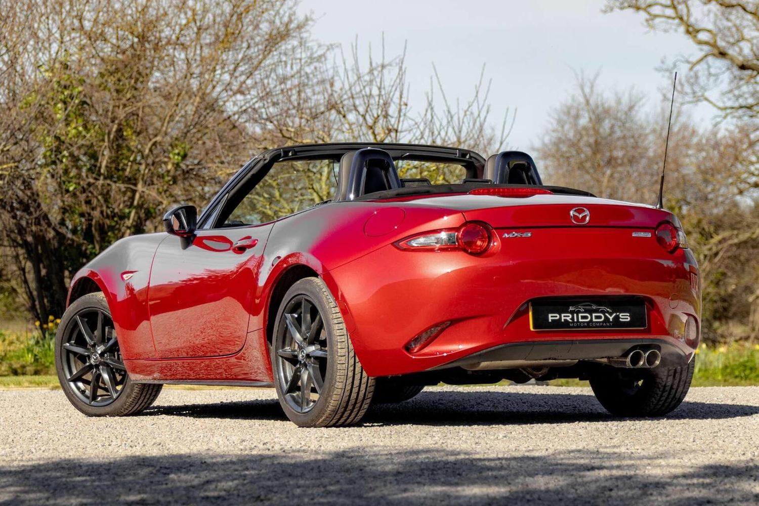Used Mazda MX-5 2017 for sale - 77945748: Photo 2