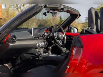 Used Mazda MX-5 2017 for sale - 77945748: Photo