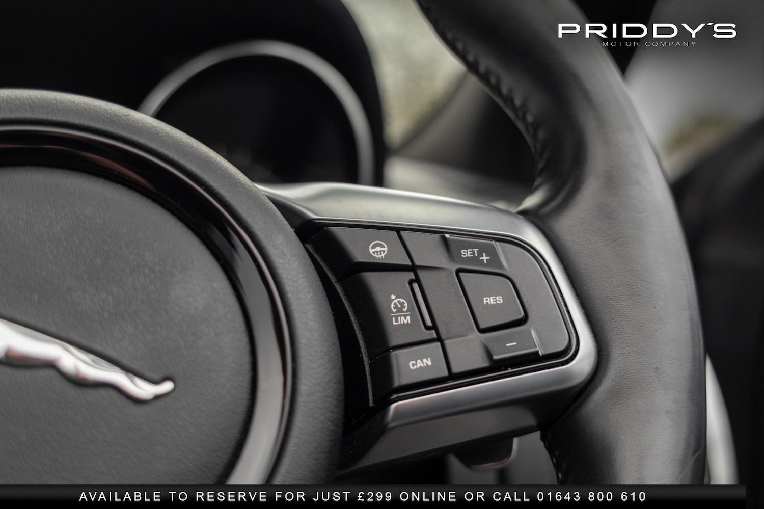 Used Jaguar F-Type 2019 for sale - 77385198: Photo 4