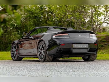 Used Aston Martin Vantage 2012 for sale - 78621036: Photo