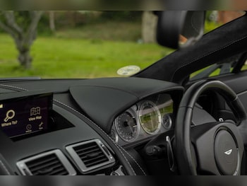 Used Aston Martin Vantage 2012 for sale - 78621036: Photo