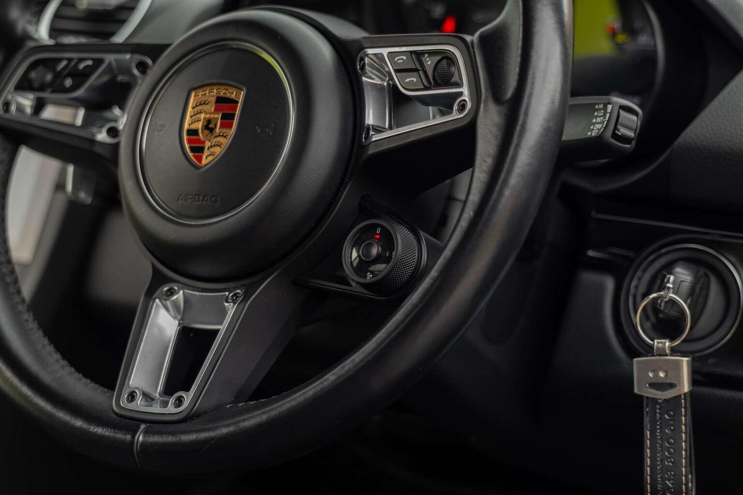 Used Porsche 718 Cayman 2018 for sale - 78202003: Photo 12