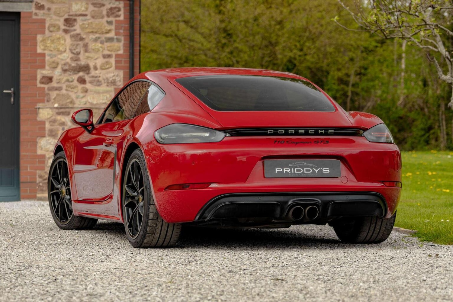 Used Porsche 718 Cayman 2018 for sale - 78202003: Photo 2