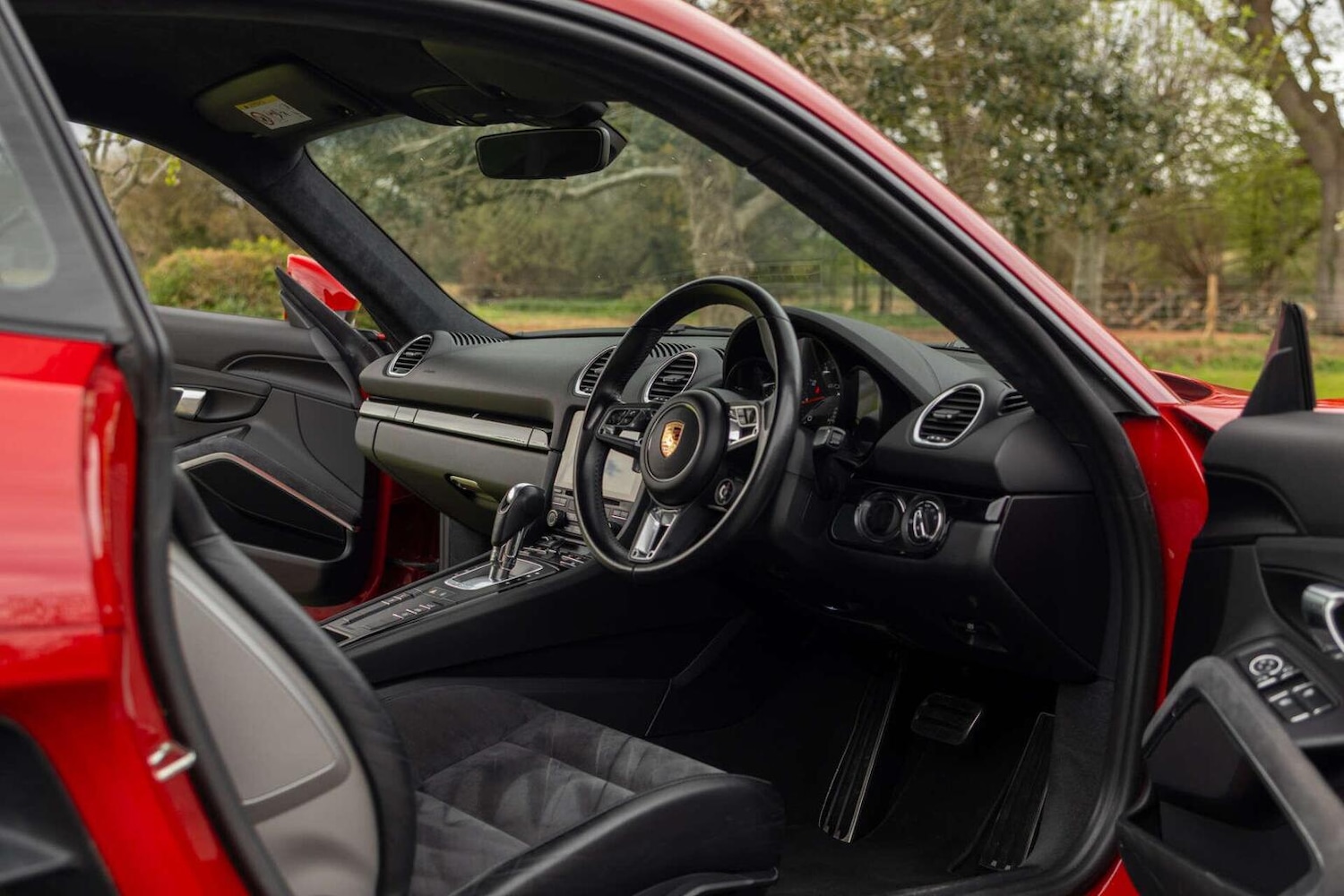 Used Porsche 718 Cayman 2018 for sale - 78202003: Photo 27